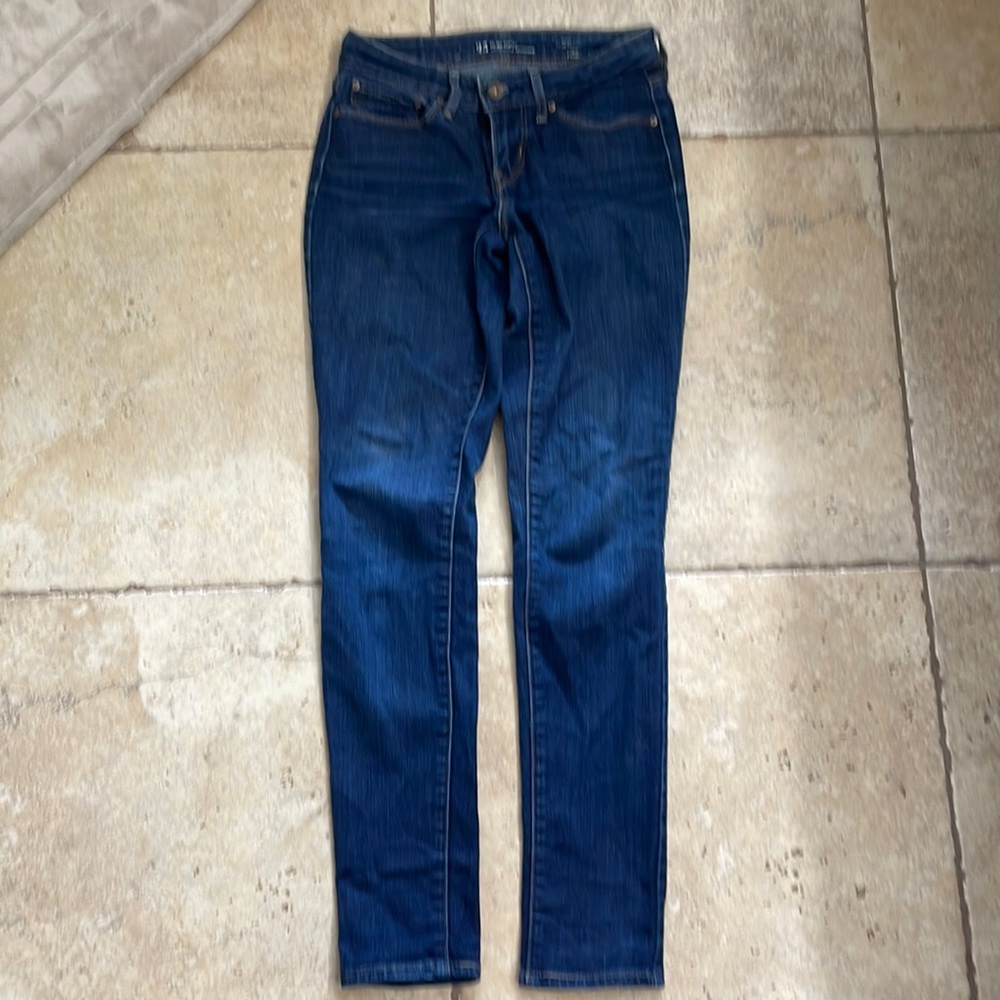 Levi’s Demi-Curvy Jeans